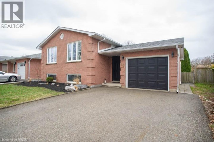 Photo 4 at 73 Gillin Road, Brantwood Park, Brantford