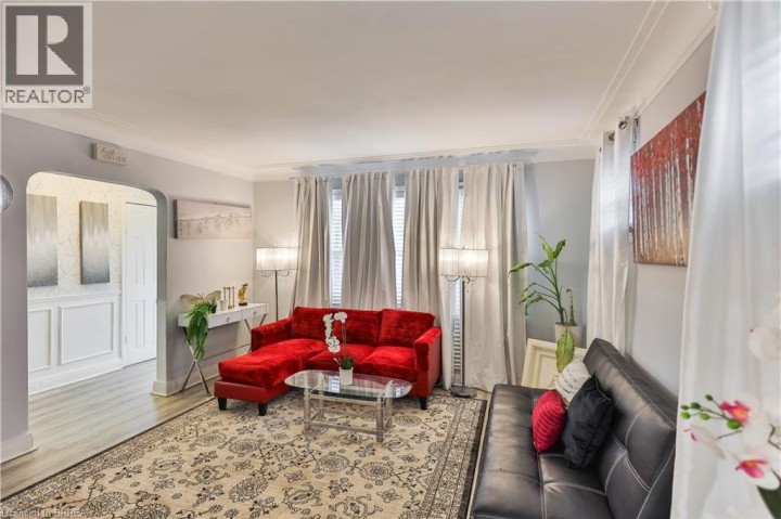 Photo 5 at 75 Tollgate Road, Queensway / Grove, Brantford