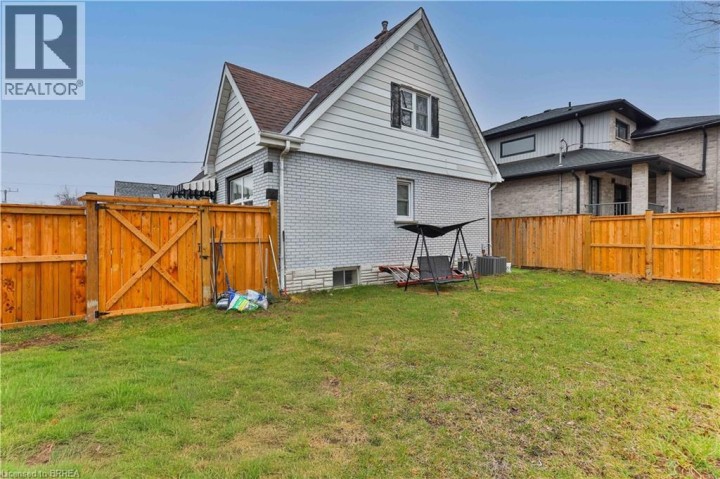 Photo 24 at 75 Tollgate Road, Queensway / Grove, Brantford