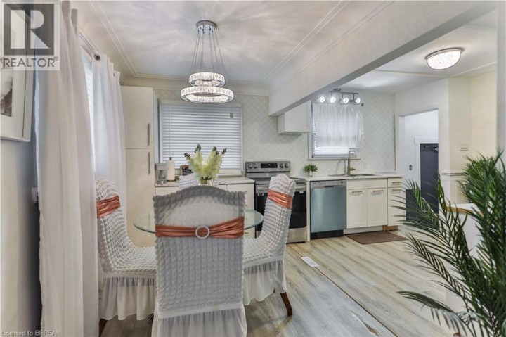 Photo 7 at 75 Tollgate Road, Queensway / Grove, Brantford