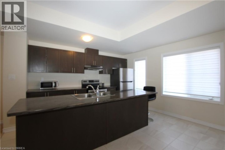 Photo 5 at 13 - 677 N Park Street, Cedarland, Brantford