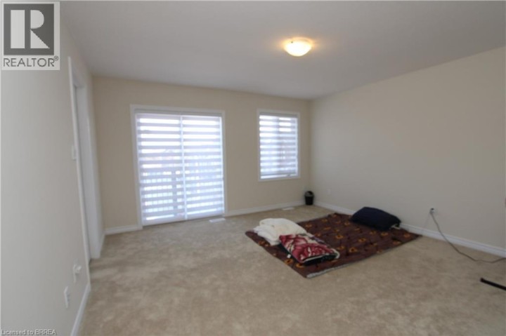 Photo 15 at 13 - 677 N Park Street, Cedarland, Brantford