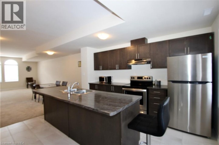 Photo 4 at 13 - 677 N Park Street, Cedarland, Brantford