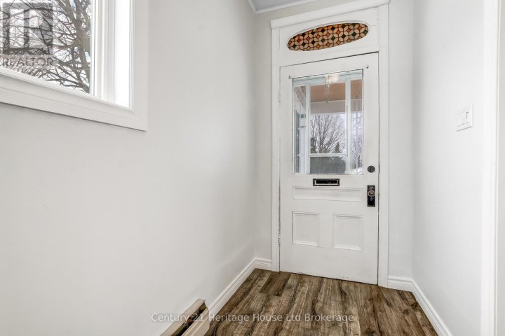 Photo 17 at 152 E Charles Street, Ingersoll - South, Ingersoll