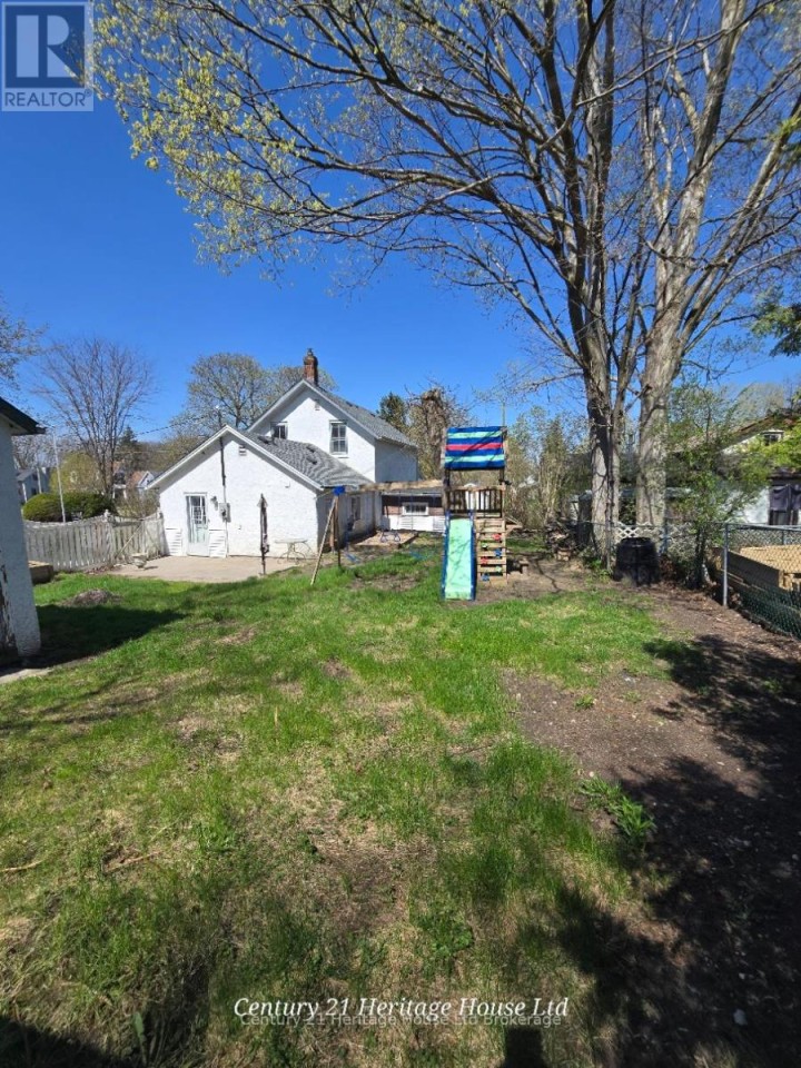 Photo 30 at 152 E Charles Street, Ingersoll - South, Ingersoll