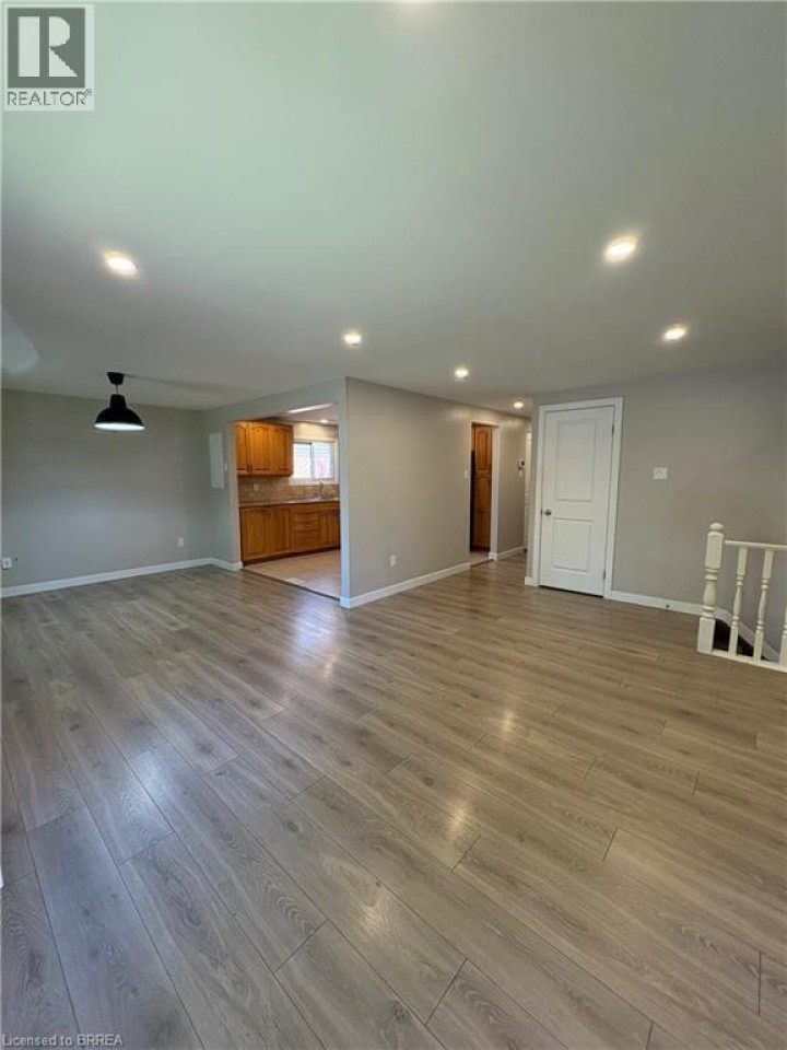 Photo 18 at 11 Nashua Drive, Lynden Hills, Brantford