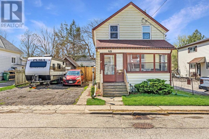 Photo 2 at 10 1/2 Naama Street, St. Thomas