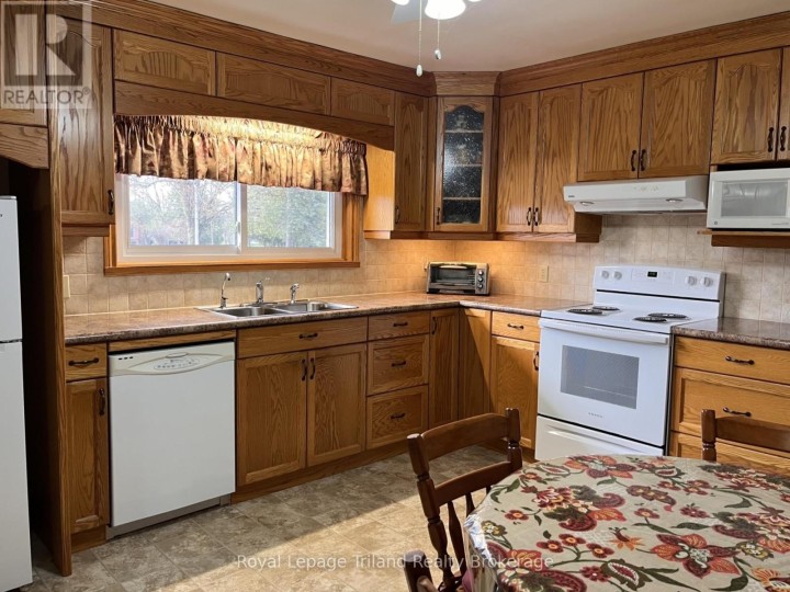 Photo 3 at 16 W Brock Street, Norwich Town, Norwich