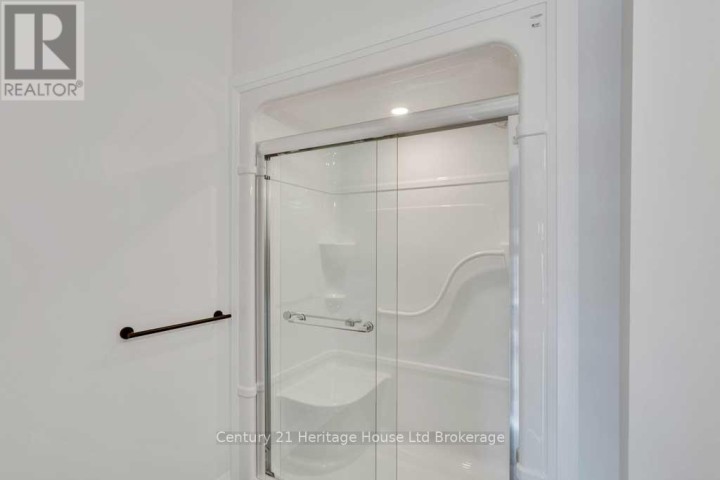 Photo 15 at 706 - 361 Quarter Town Line, Tillsonburg