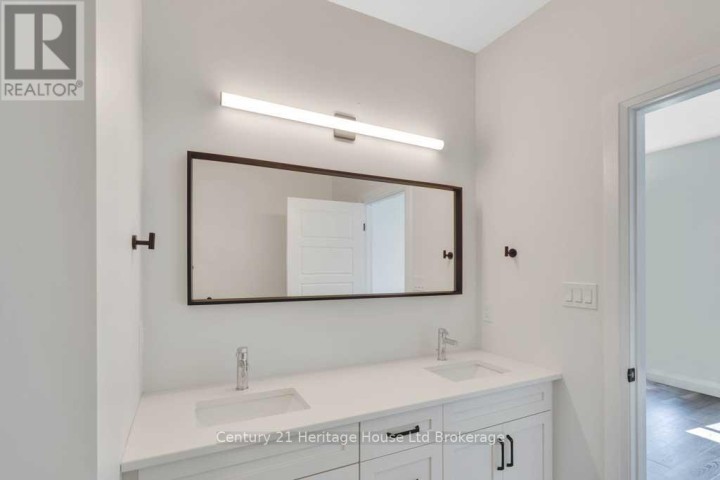 Photo 16 at 706 - 361 Quarter Town Line, Tillsonburg