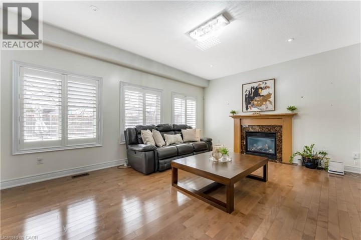 Photo 9 at 145 Redtail Street, Lexington / Lincoln Village, Kitchener