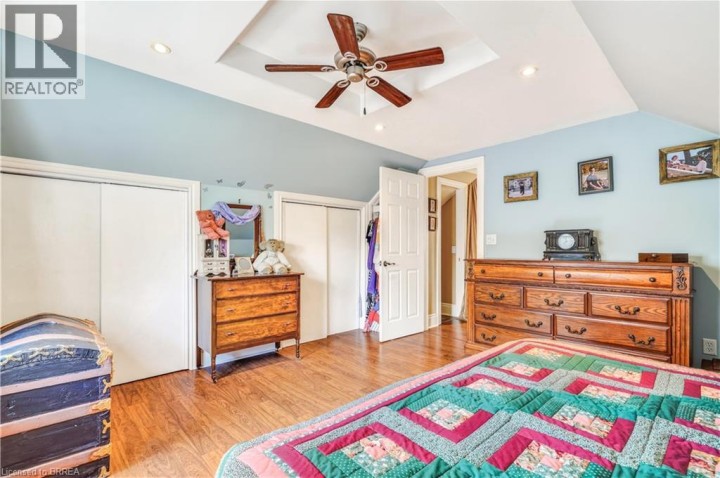 Photo 25 at 32 Fulton Street, Terrace Hill, Brantford