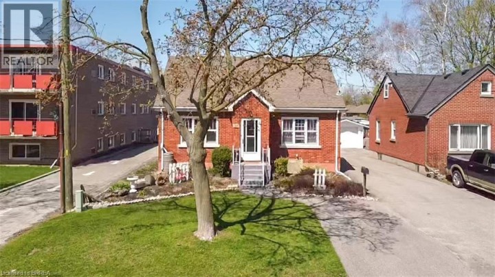Photo 41 at 32 Fulton Street, Terrace Hill, Brantford
