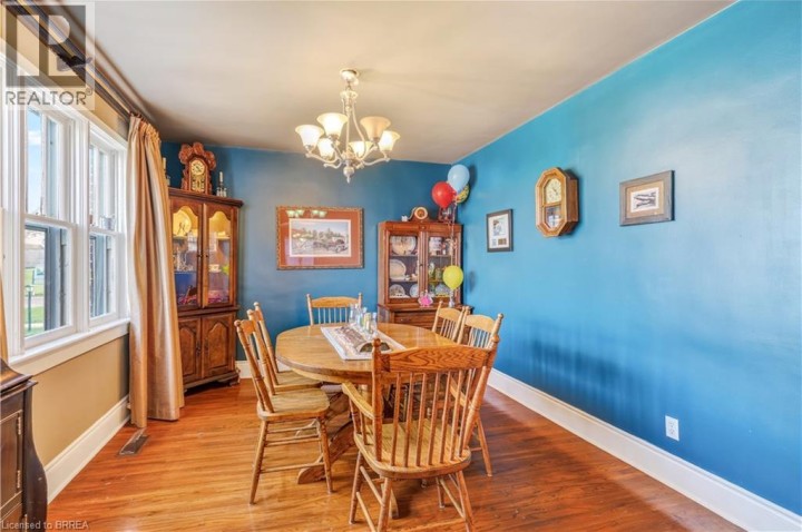 Photo 6 at 32 Fulton Street, Terrace Hill, Brantford