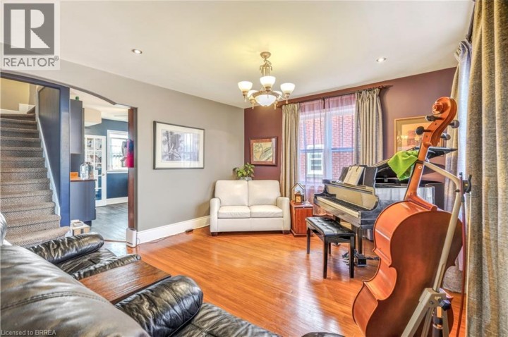 Photo 8 at 32 Fulton Street, Terrace Hill, Brantford