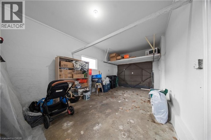 Photo 23 at 42 Tupper Crescent, Heritage Park / Rosemount, Kitchener