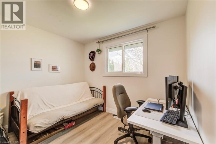 Photo 18 at 183 Dinison Crescent, Laurentian Hills / Country Hills W, Kitchener