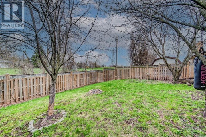 Photo 30 at 183 Dinison Crescent, Laurentian Hills / Country Hills W, Kitchener