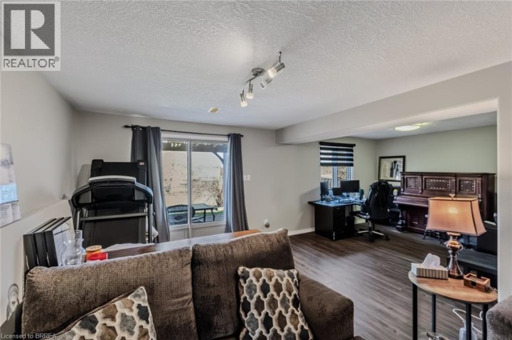 Photo 23 at 5 Richter Street, Empire, Brantford