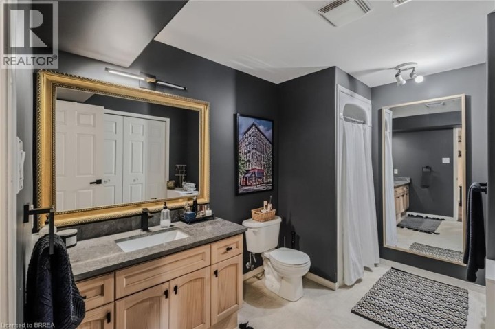 Photo 21 at 5 Richter Street, Empire, Brantford