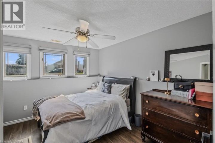 Photo 19 at 5 Richter Street, Empire, Brantford