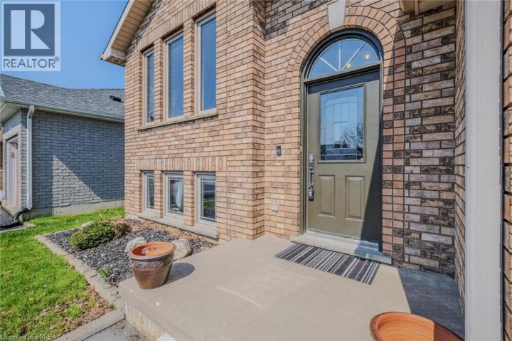 Photo 26 at 5 Richter Street, Empire, Brantford