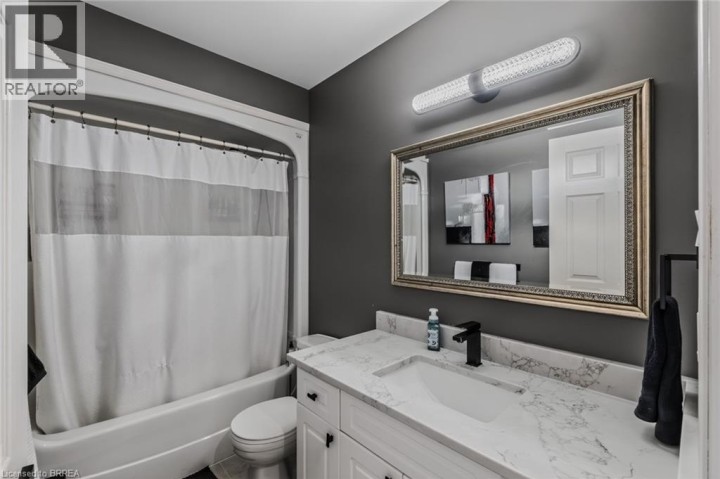 Photo 11 at 5 Richter Street, Empire, Brantford