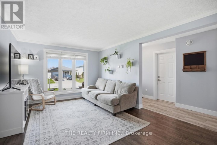 Photo 14 at 26 Rossiter Road, Ingersoll - South, Ingersoll