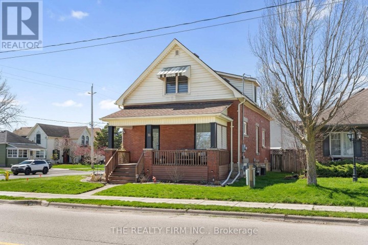 Photo 2 at 31 Fifth Avenue, St. Thomas