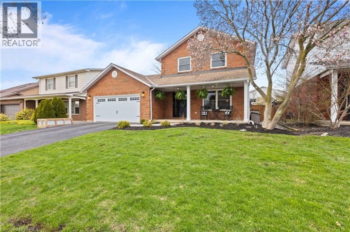 Photo 3 at 7 Colonial Crescent, Cedarland, Brantford
