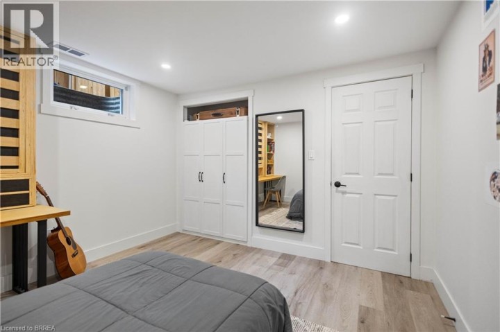 Photo 37 at 7 Colonial Crescent, Cedarland, Brantford