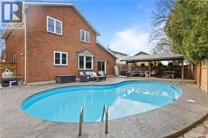Photo 42 at 7 Colonial Crescent, Cedarland, Brantford