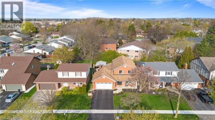 Photo 47 at 7 Colonial Crescent, Cedarland, Brantford