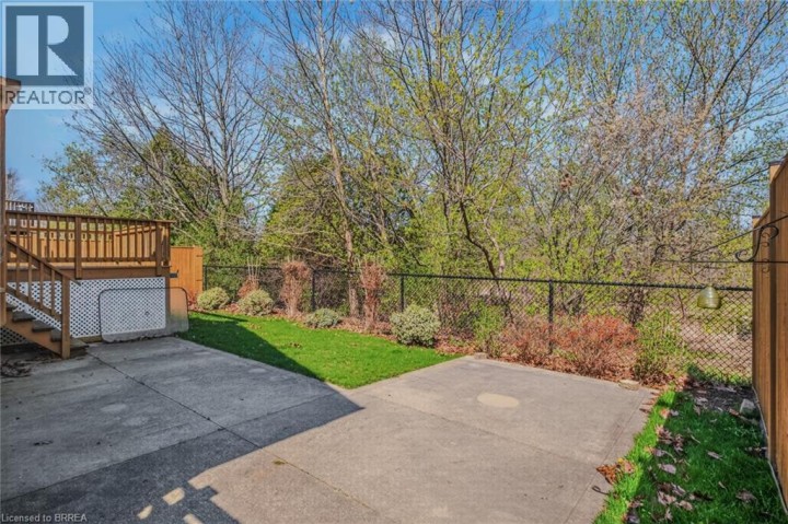 Photo 43 at 44 Donegal Drive, Donegal / Mcguiness, Brantford