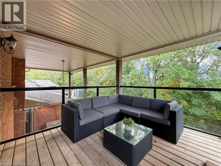 Photo 9 at 360 Robinson Road, Sw Rural, Brantford