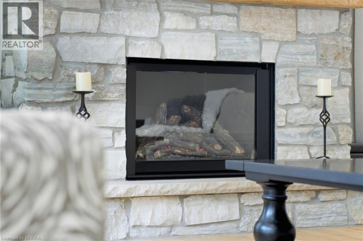 Photo 14 at 360 Robinson Road, Sw Rural, Brantford
