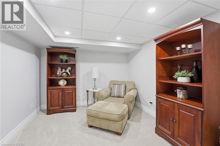 Photo 39 at 360 Robinson Road, Sw Rural, Brantford