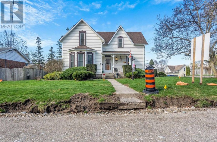 Photo 1 at 242 S Wonham Street, Ingersoll - South, Ingersoll