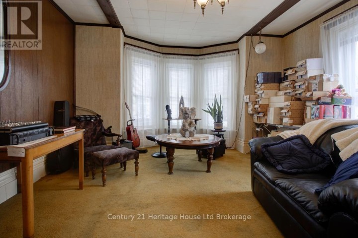 Photo 4 at 242 S Wonham Street, Ingersoll - South, Ingersoll