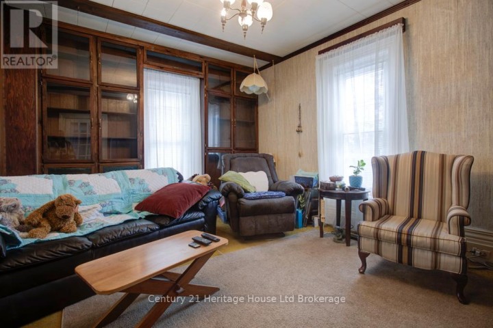Photo 6 at 242 S Wonham Street, Ingersoll - South, Ingersoll