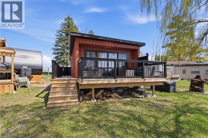 Photo 5 at 4 - 99 Fourth Concession Road, Burford