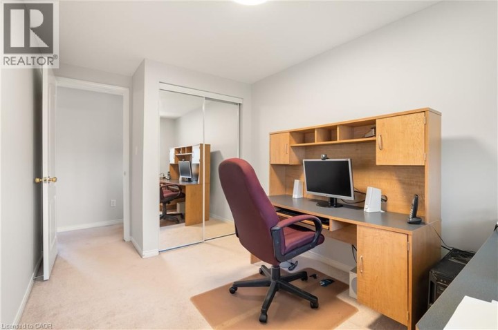 Photo 21 at 92 Snowdrop Crescent, Laurentian Hills / Country Hills W, Kitchener