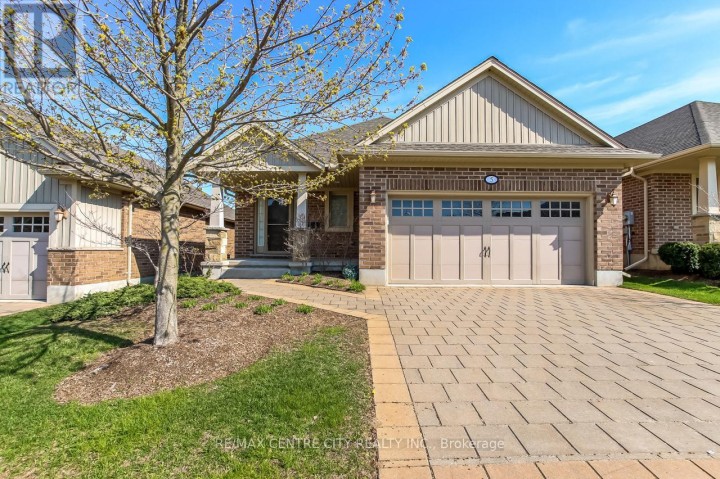 Photo 1 at 5 - 120 Southgate Parkway, St. Thomas