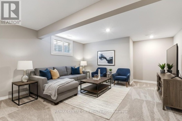 Photo 25 at 5 - 120 Southgate Parkway, St. Thomas
