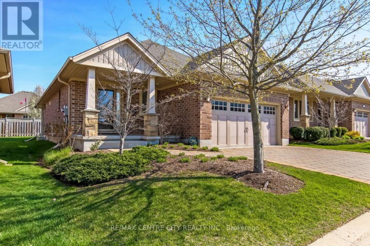 Photo 33 at 5 - 120 Southgate Parkway, St. Thomas