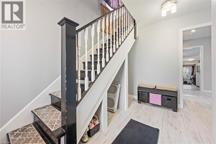Photo 4 at 75 Dublin Street, Terrace Hill, Brantford