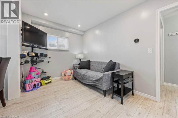 Photo 5 at 75 Dublin Street, Terrace Hill, Brantford