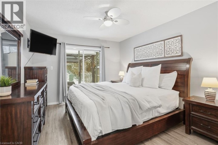 Photo 15 at 31 Galileo Boulevard, Terrace Hill, Brantford
