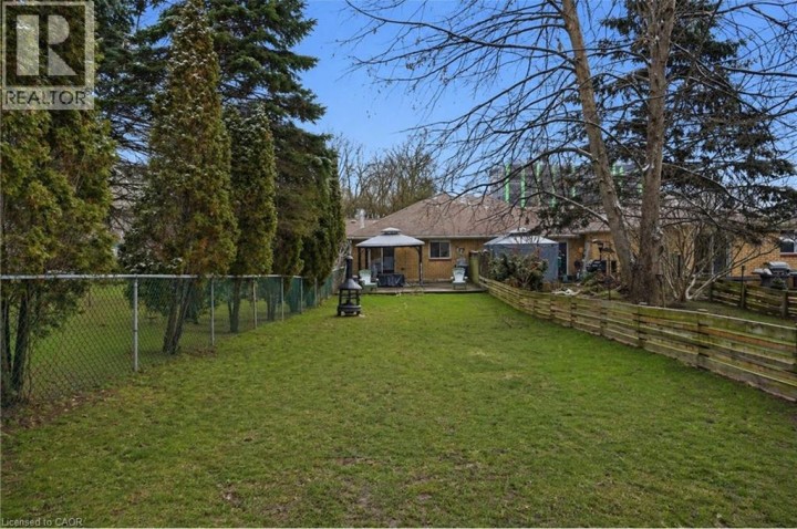 Photo 35 at 31 Galileo Boulevard, Terrace Hill, Brantford