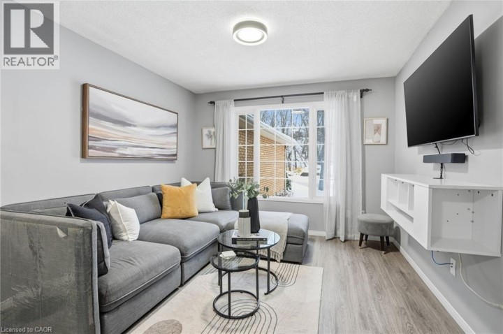 Photo 3 at 31 Galileo Boulevard, Terrace Hill, Brantford